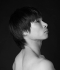 鈴木泰介 TAISUKE SUZUKI